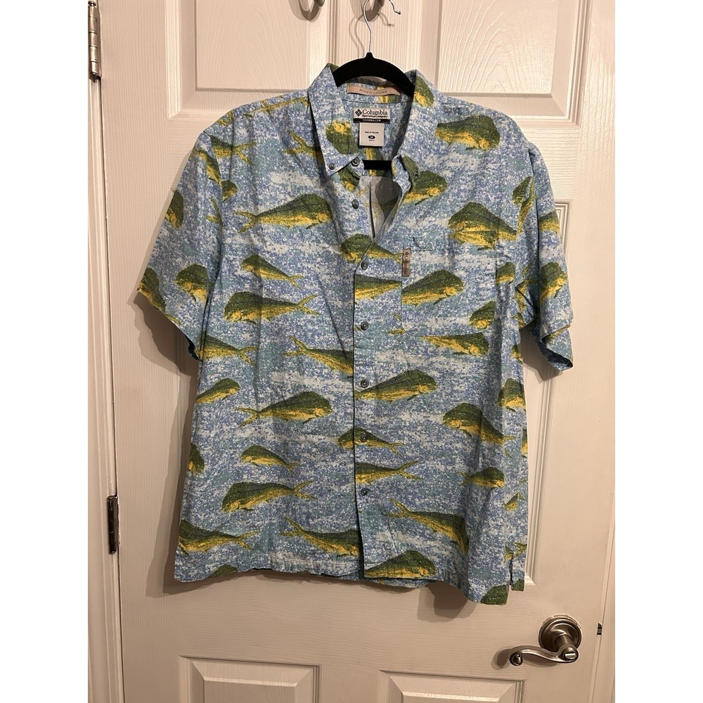 Columbia River Lodge Mens Medium short sleeve shirt button up mahi-mahi fish‎
